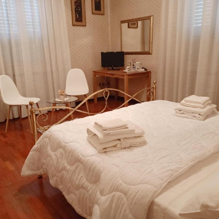 La Casa Di Tino Otel Fontanellato Dış mekan fotoğraf